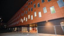Zagreb za 4,4 milijuna eura kupuje nekretninu s koje otpadaju ploče kako bi trajno riješio potrebu za vrtićem i školom