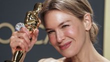 Od Bridget Jones do hladnokrvnog ubojice: Renee Zellweger prošla je trnovit put da od konobarice u striptiz baru stigne do Hollywooda