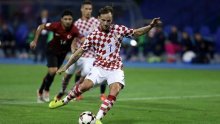 Hrvatski vezni red nikad slabiji; nakon Modrića otpao i Rakitić
