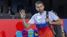 Marin Čilić propustio dvije meč lopte, što ujedno znači oproštaj od turnira u Federerovom gradu