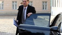 Ministri o Crnoji: Ne bi se šteli mešati