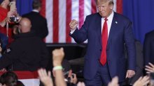 Trump signalizirao da će se kandidirati na predsjedničkim izborima 2024.