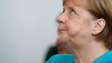 Scholz opomenuo Merkel: Vaš ured previše troši i ne postoji radi statusa već radi interesa Njemačke