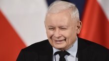 Kaczynski zgrozio javnost: Za niski natalitet krive žene koje piju