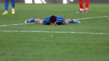 [VIDEO] Pogledajte brutalan start braniča Osijeka na nesretnom Varaždincu zbog kojeg mu je sudac odmah pokazao crveni karton