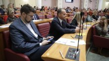 SDP-ovi amandmani na prijedlog Zakona o radu: Skratiti rad na određeno, omogućiti radnicima 'pravo na isključenje'...