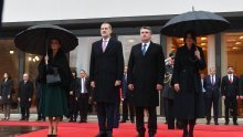 [FOTO] Španjolski kraljevski par stigao na Pantovčak: Pogledajte kako su ih dočekali Milanovići