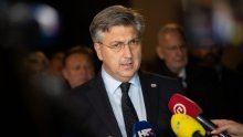 Plenković: Dobro je da je Šimpraga došla u Škabrnju