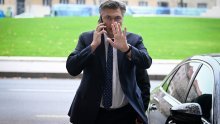 Plenković nakon predsjedništva HDZ-a prokomentirao Schengen, nogomet u školama, Milanovića te nove cijene goriva