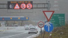 Jak vjetar ponovno zatvorio dio autoceste prema Rijeci, mogu proći samo osobna vozila
