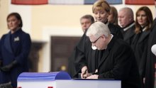 BBC: Josipović je 'gospodin Čisti'