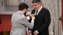 [FOTO] Milanović od čileanskog kolege Borica dobio orden, pogledajte kako je prošao susret