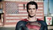 Britanski glumac Henry Cavill šokirao je obožavatelje objavom da više neće biti Supermen: 'Moj red da nosim plašt je prošao'