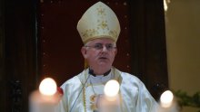 Riječki nadbiskup Uzinić očitao bukvicu državnom vrhu: Dosta nam je svađa, ne trebaju nam prepucavanja i mudrovanja