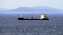 'Hrvatski pomorci na oštećenom brodu su na izmaku snaga'