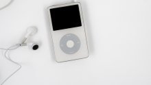 Udar nostalgije: TikTok je poludio za retro aplikacijom koja iPhone pretvara u iPod