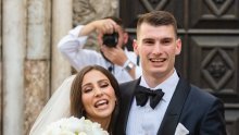 Još neviđenim fotografijama s vjenčanja Helena čestitala Livakoviću rođendan: 'Čuvam ti leđa zauvijek'