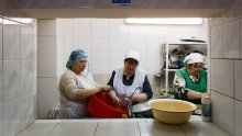 Ministarstvo do prosinca odobrilo 50 zahtjeva za zapošljavanjem kuhara u školama, no nitko ne želi raditi taj posao za 700 eura