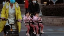 Hong Kong ukida obvezu nošenja maski u borbi protiv koronavirusa