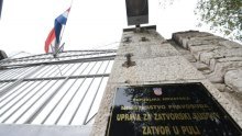 U pulskom zatvoru smijenjena trojica policajaca i dvojica rukovoditelja