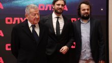Puna dvorana u Beogradu: Premijeri filma 'Oluja' nazočila i premijerka Brnabić i ministri
