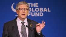Možda zvuči smiješno, ali je ozbiljna stvar: Bill Gates uložio u start-up koji se bavi podrigivanjem krava