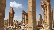 Asad hvali vojne uspjehe, Putin s UNESCO-om dogovorio razminiranje Palmire