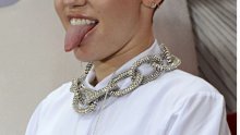 Miley za 21. rođendan priprema razulareni sado-mazo tulum