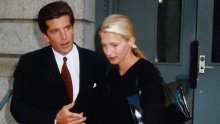 Kako je omiljena torbica ikone stila Carolyn Bessette-Kennedy postala modni klasik