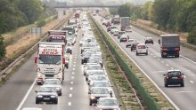 Zbog prometnih nesreća gužve na zagrebačkoj obilaznici i na Jadranskoj aveniji u smjeru zapada