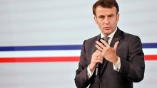 Macron želi vratiti domaću proizvodnju ključnih lijekova