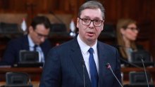 Vučić napušta Srpsku naprednu stranku, osniva blok 'pristojne i normalne Srbije'