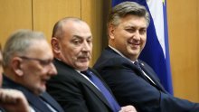 Rasprava o opozivu Plenkovića trajala 11 sati: Oporba osula paljbu po premijeru i HDZ-u, evo što im zamjeraju