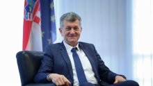 Bivši HDZ-ov ministar zdravstva širi biznis, u Dugopolju otvorio podružnicu privatne poliklinike