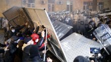 Veliki prosvjedi u Tbilisiju protiv novog zakona koji miriše na ruski autoritarizam