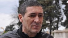 'Po čijem nalogu se piše i dovodi u pitanje transparentan postupak'