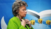 Viviane Reding poštu iz Hrvatske još nije dobila