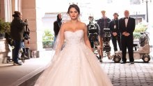Selena Gomez zablistala u očaravajućoj vjenčanici na putu prema oltaru