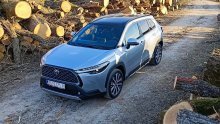 [FOTO/VIDEO] Vozili smo Toyotu Corollu Cross 2.0 FWD: Moćan obiteljski SUV s izvrsnim hibridnim pogonom