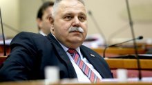 'Vlada politizira Poreznu upravu i pokušava ozakoniti nezakonito'