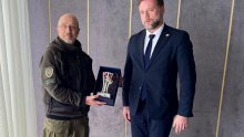 Banožić reagirao na kritike javnosti: 'Nije bitan moj engleski jezik ni popravni rok...'