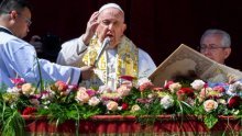 Urbi et orbi: Papa pozvao na zaustavljanje krvoprolića u svijetu