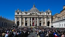 Zaokret u Vatikanu: Žene i laici će moći glasati na idućem sastanku biskupa