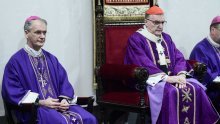 Kardinal Bozanić odlazi odmah, Kutleša od danas novi nadbiskup