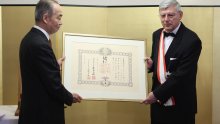 Reiner primio najviše japansko odlikovanje koje može dobiti strani državljanin