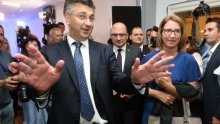 HDZ u uzlaznoj putanji, Plenković popularniji i od predsjednice