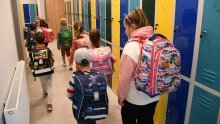 Roditelji u Novom Marofu prosvjedovali protiv cjelodnevne nastave: Prevareni smo!
