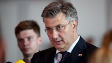 Plenković o lažnim testovima: Svi su se ušušurali da nešto prilijepe HDZ-u