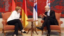 Mučan razgovor Tadić-Merkel iza zatvorenih vrata