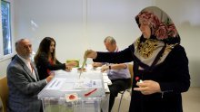 Turci u Njemačkoj počeli glasati na turskim izborima